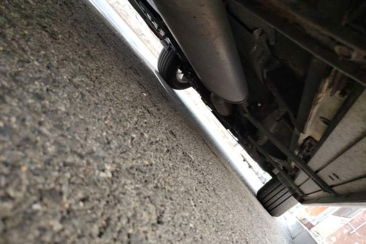 Used CHANGAN CS75 2014 2.0L Manual Leading Model China V Standard Chassis Rear Right