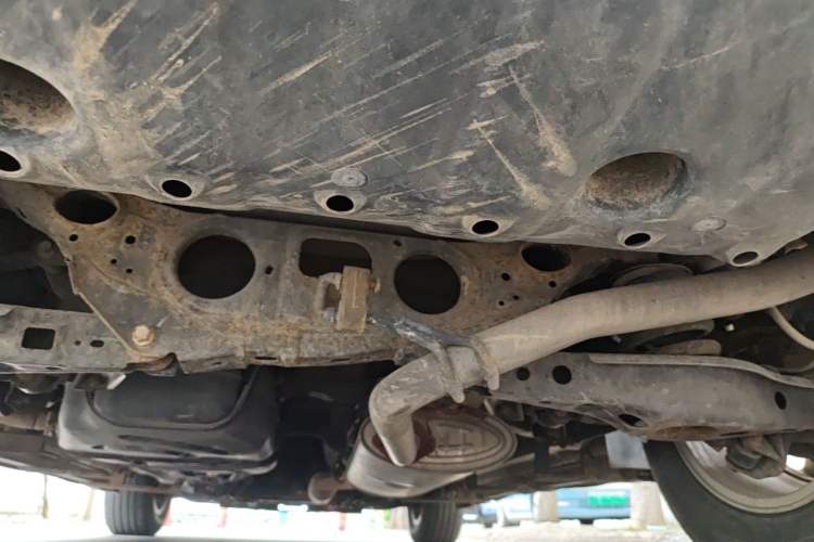 Used CHANGAN CS75 2014 2.0L Manual Leading Version China IV Standard Chassis Rear