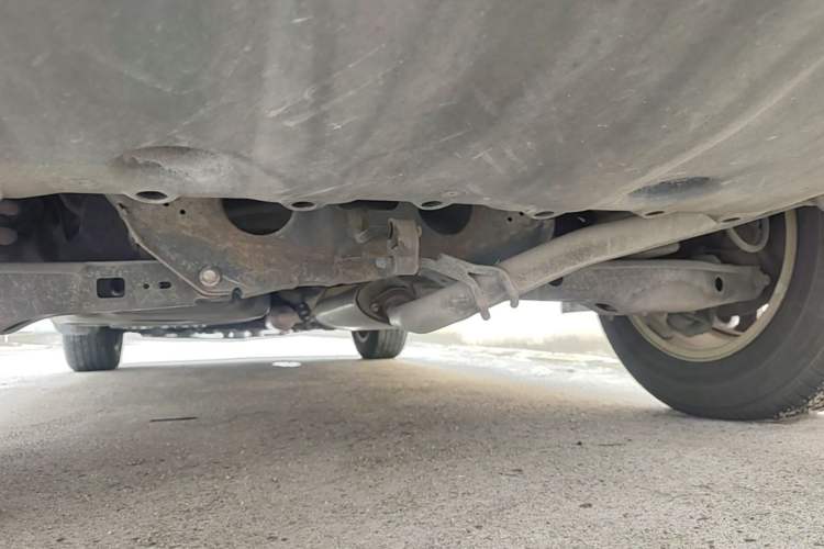 Used CHANGAN CS75 2014 2.0L Manual Leading Version China IV Standard Chassis Rear