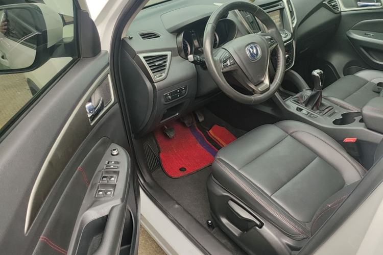Used CHANGAN CS75 2014 2.0L Manual Luxury Version China V Standard Driver Seat