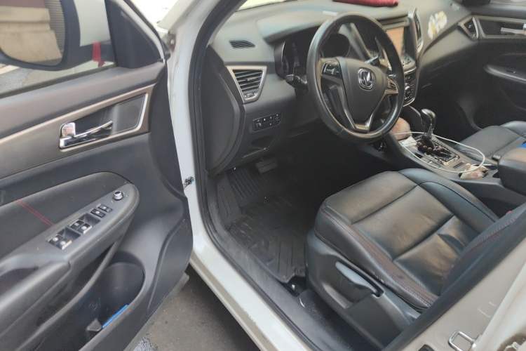 Used CHANGAN CS75 2014 1.8T Automatic Elite Model China IV Standard Driver Seat