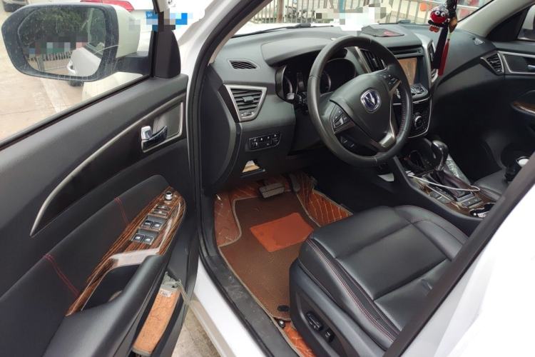 Used CHANGAN CS75 2014 1.8T Automatic Prestige Model China IV Standard Driver Seat