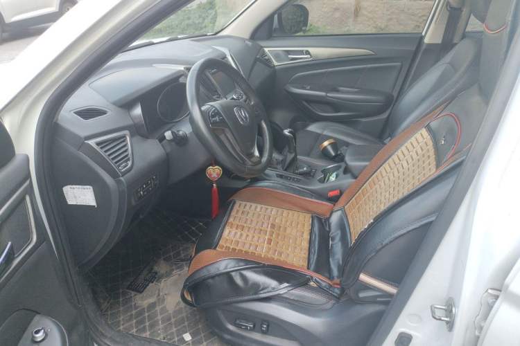 Used CHANGAN CS75 2014 2.0L Manual Leading Model China V Standard Driver Seat
