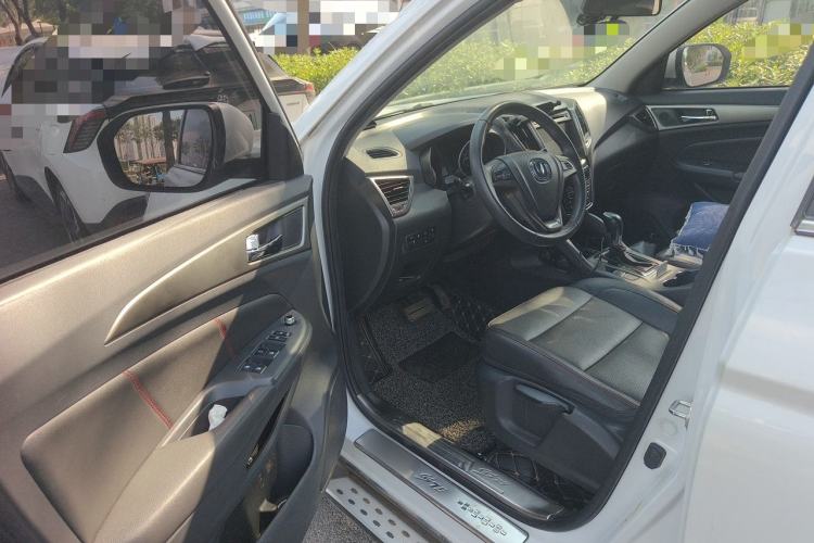 Used CHANGAN CS75 2014 1.8T Automatic Elite Model China IV Standard Driver Seat