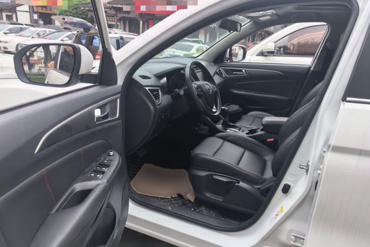 Used CHANGAN CS75 2014 1.8T Automatic Elite Model China IV Standard Driver Seat