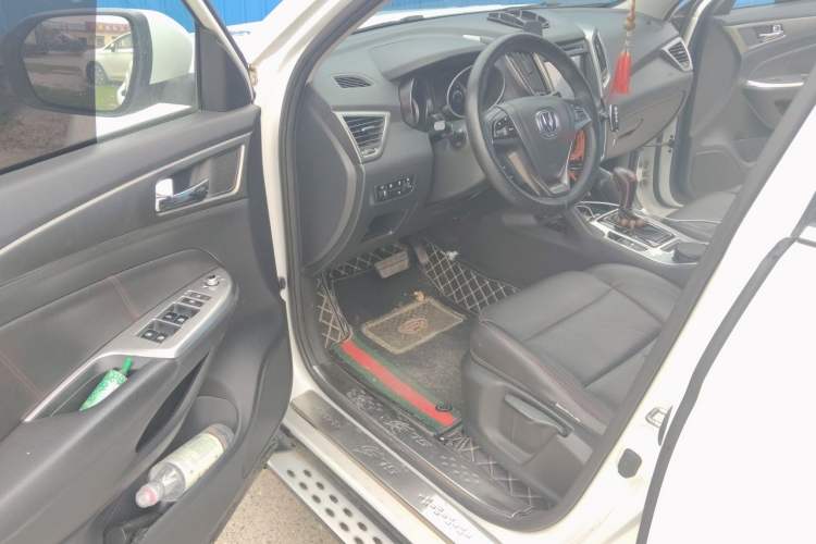Used CHANGAN CS75 2014 1.8T Automatic Elite Version China V Standard Driver Seat