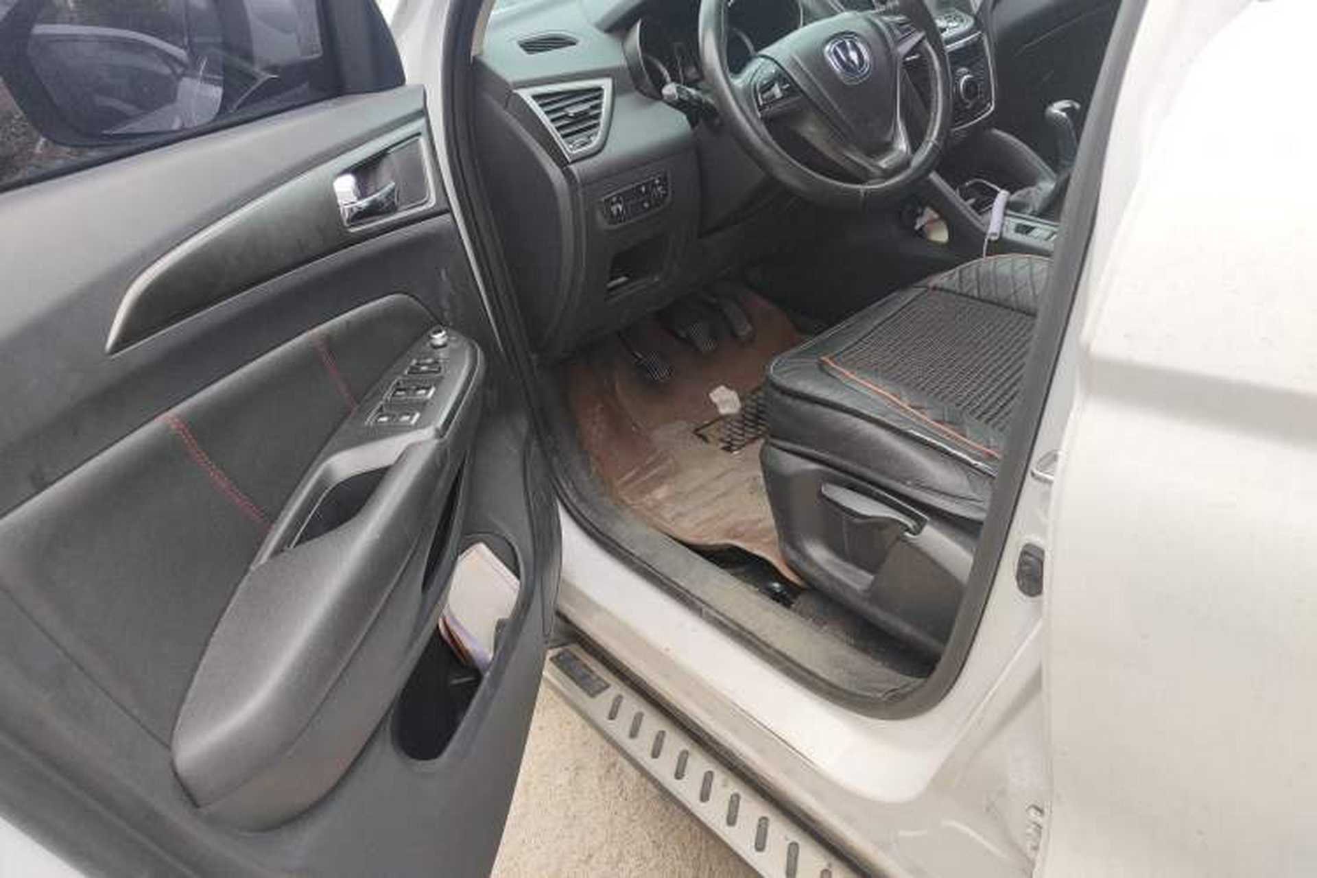 Used CHANGAN CS75 2014 2.0L Manual Luxury Version China V Standard Driver Seat