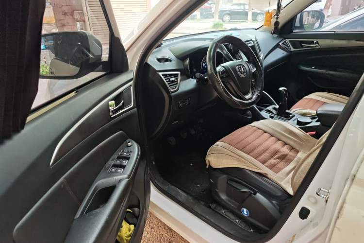 Used CHANGAN CS75 2014 2.0L Manual Luxury Version China V Standard Driver Seat