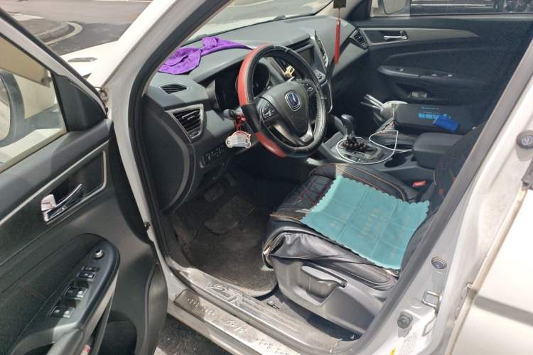 Used CHANGAN CS75 2014 1.8T Automatic Elite Version China V Standard Driver Seat