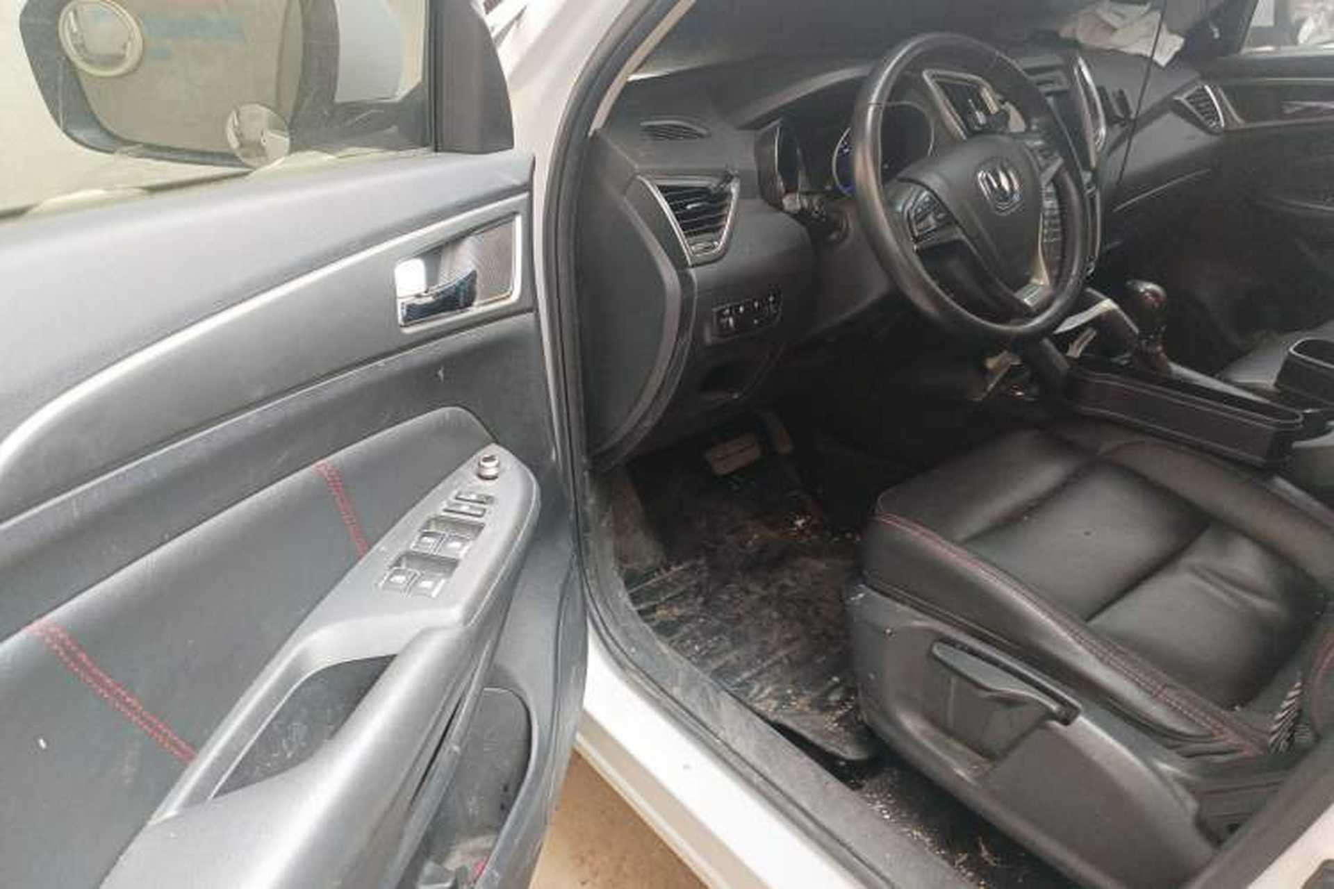 Used CHANGAN CS75 2014 1.8T Automatic Elite Model China IV Standard Driver Seat