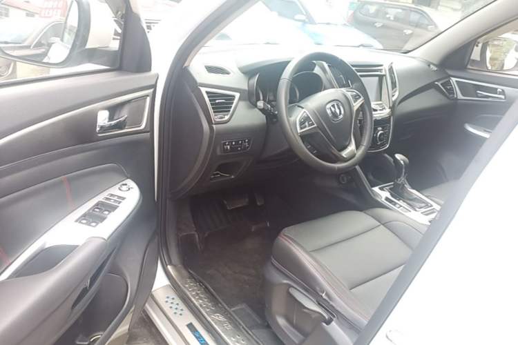 Used CHANGAN CS75 2014 1.8T Automatic Elite Version China V Standard Driver Seat