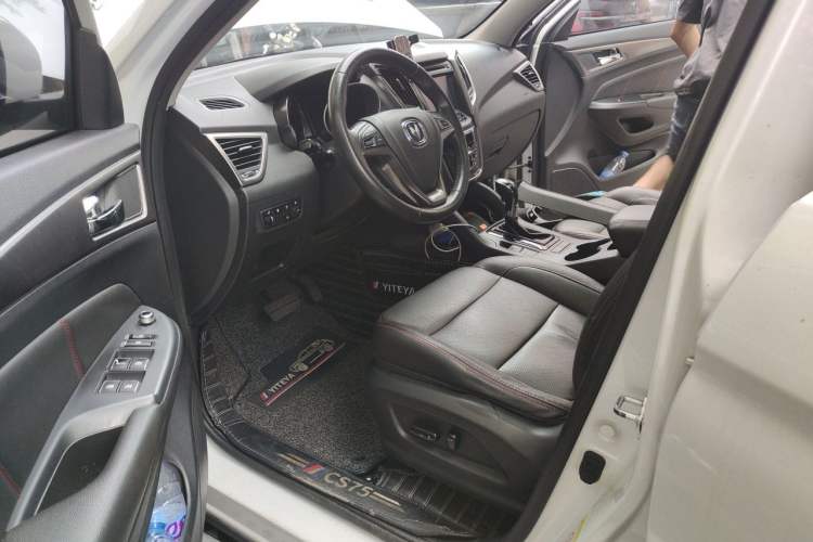 Used CHANGAN CS75 2014 1.8T Automatic Prestige Model China IV Standard Driver Seat