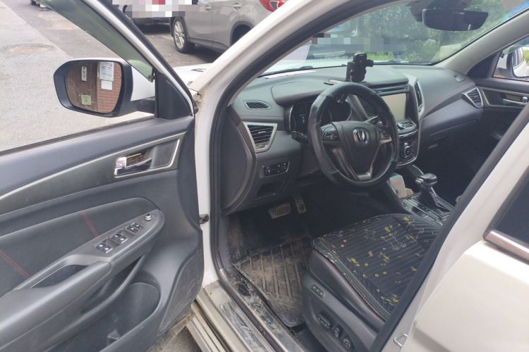 Used CHANGAN CS75 2014 1.8T Automatic Elite Model China IV Standard Driver Seat