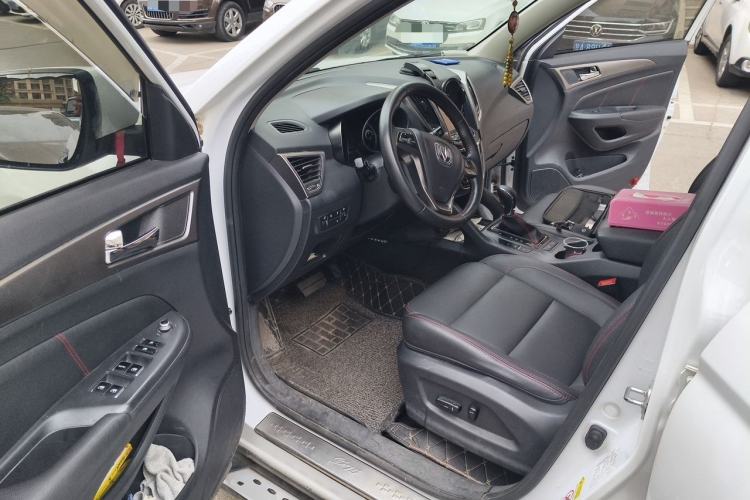Used CHANGAN CS75 2014 1.8T Automatic Prestige Model China IV Standard Driver Seat