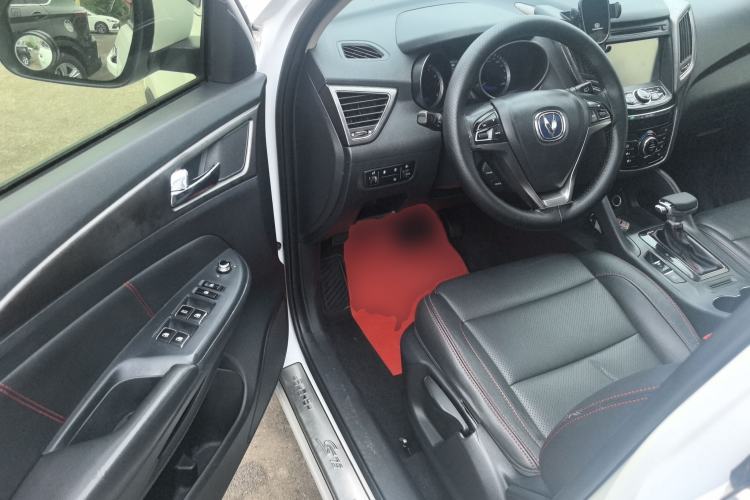 Used CHANGAN CS75 2014 1.8T Automatic Elite Model China IV Standard Driver Seat
