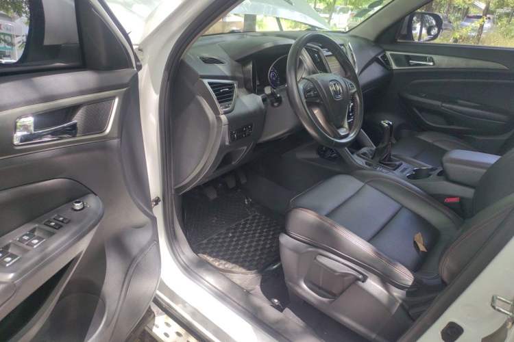 Used CHANGAN CS75 2014 2.0L Manual Luxury Version China V Standard Driver Seat