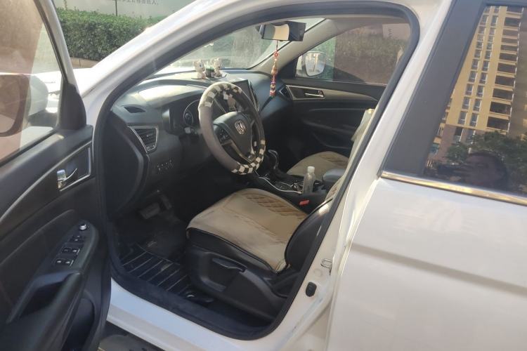 Used CHANGAN CS75 2014 1.8T Automatic Elite Model China IV Standard Driver Seat