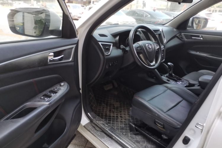 Used CHANGAN CS75 2014 1.8T Automatic Elite Model China IV Standard Driver Seat