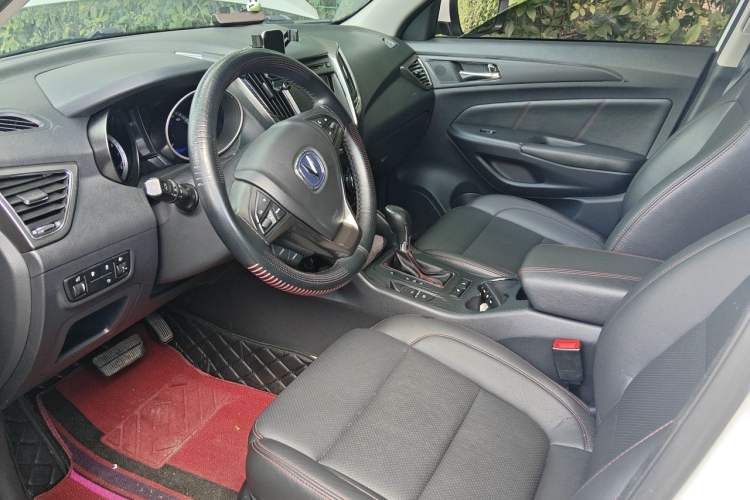 Used CHANGAN CS75 2014 1.8T Automatic Prestige Model China IV Standard Driver Seat