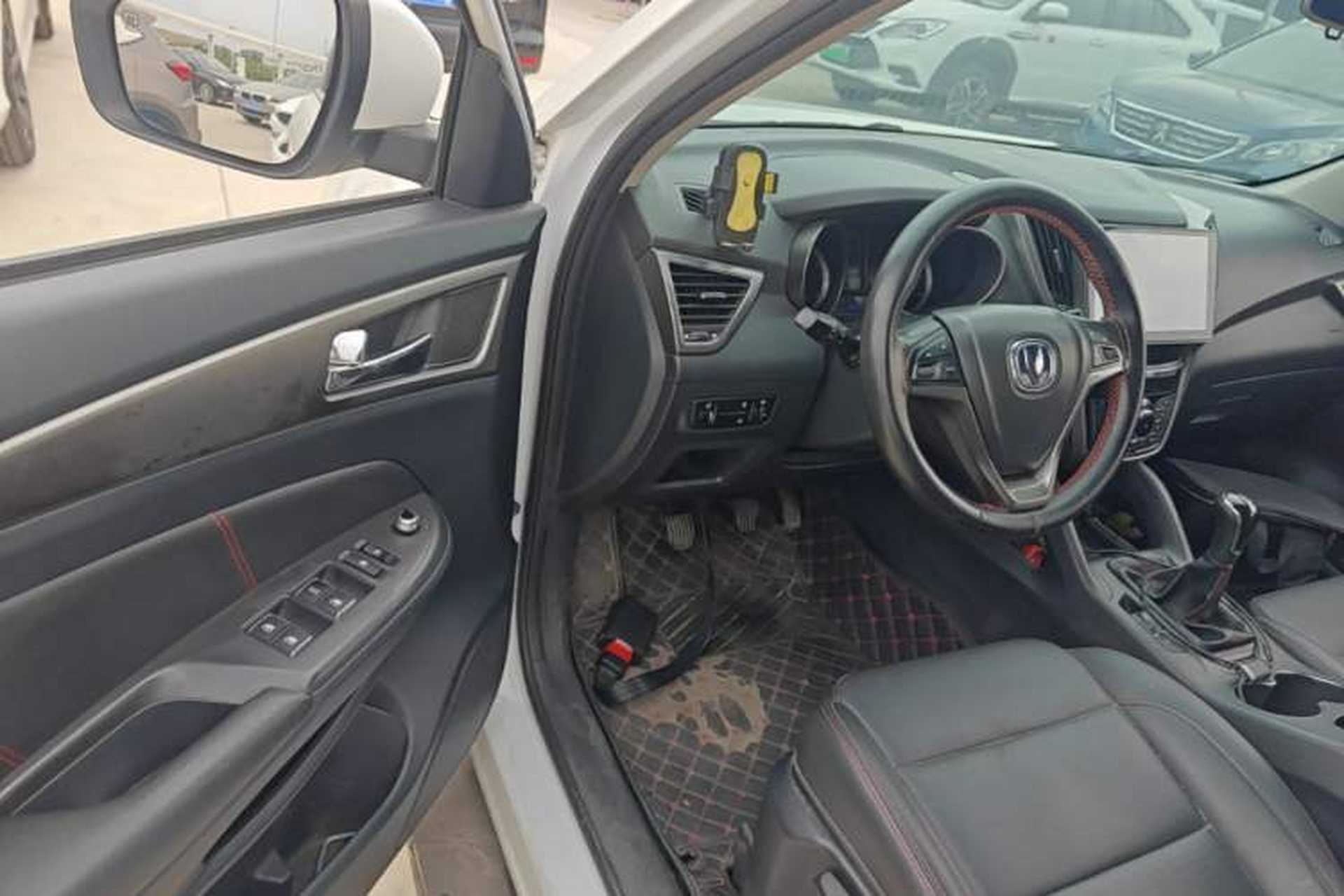 Used CHANGAN CS75 2014 2.0L Manual Luxury Version China V Standard Driver Seat