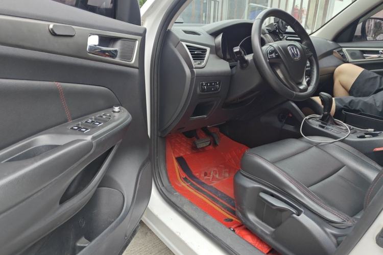 Used CHANGAN CS75 2014 1.8T Automatic Prestige Model China IV Standard Driver Seat