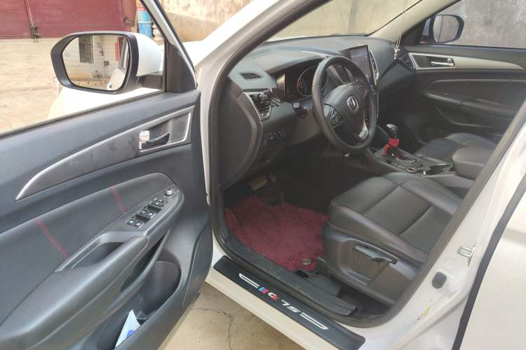 Used CHANGAN CS75 2014 1.8T Automatic Elite Version China V Standard Driver Seat