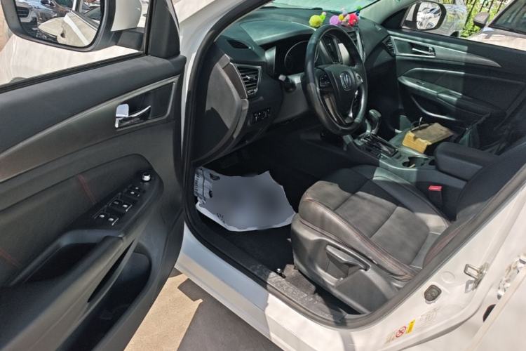 Used CHANGAN CS75 2014 1.8T Automatic Elite Model China IV Standard Driver Seat