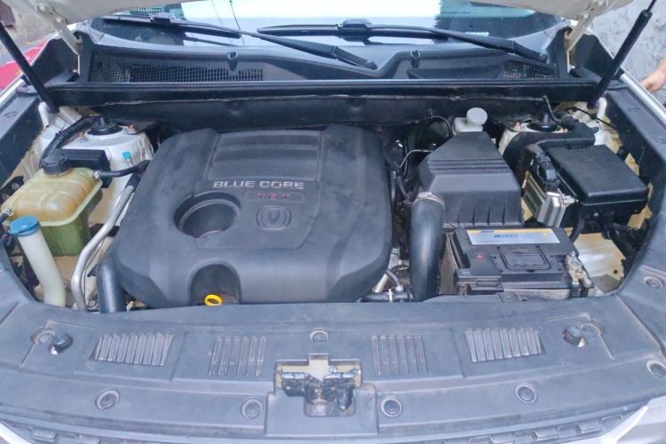 Used CHANGAN CS75 2014 1.8T Automatic Elite Model China IV Standard Engine Bay