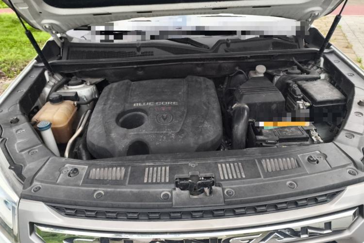 Used CHANGAN CS75 2014 1.8T Automatic Prestige Model China IV Standard Engine Bay