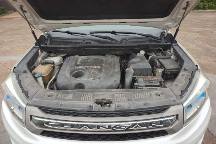 Used CHANGAN CS75 2014 1.8T Automatic Elite Model China IV Standard Engine Bay