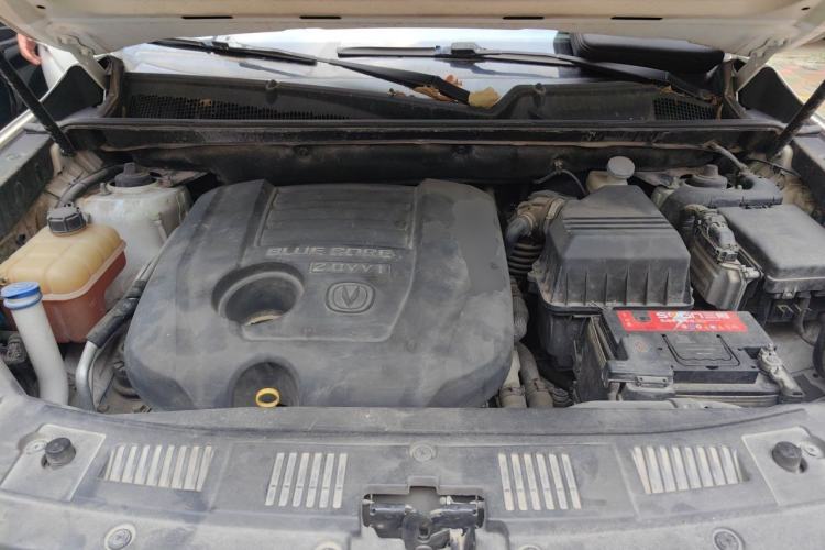 Used CHANGAN CS75 2014 2.0L Manual Luxury Version China V Standard Engine Bay