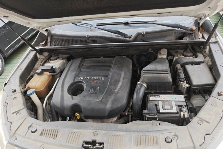 Used CHANGAN CS75 2014 1.8T Automatic Elite Model China IV Standard Engine Bay