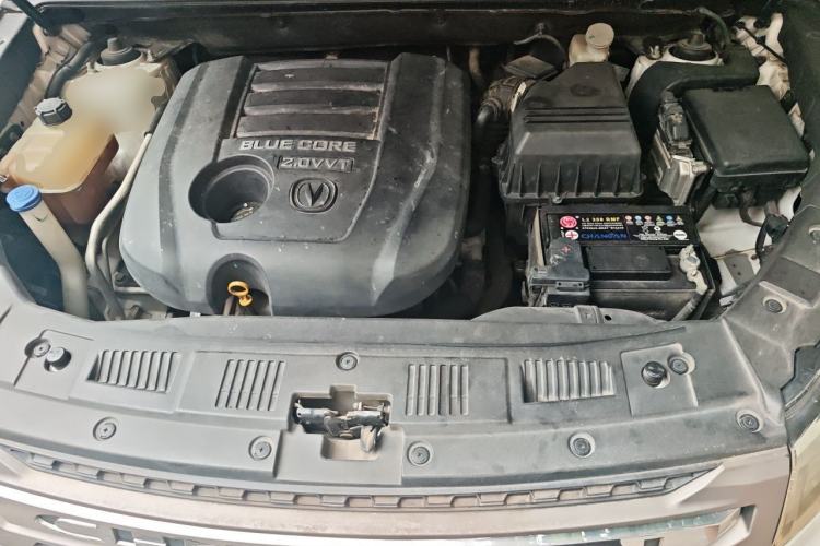 Used CHANGAN CS75 2014 2.0L Manual Luxury Version China V Standard Engine Bay