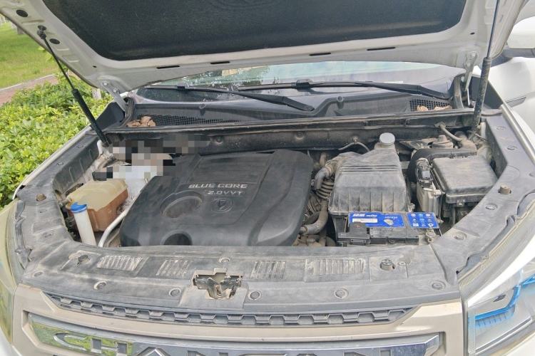 Used CHANGAN CS75 2014 2.0L Manual Luxury Version China V Standard Engine Bay