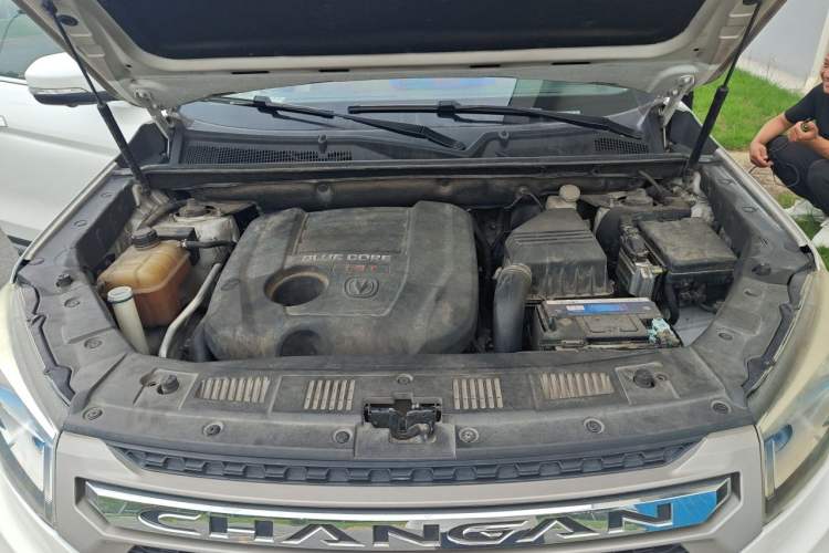 Used CHANGAN CS75 2014 1.8T Automatic Elite Model China IV Standard Engine Bay