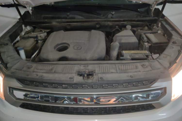 Used CHANGAN CS75 2014 1.8T Automatic Elite Model China IV Standard Engine Bay