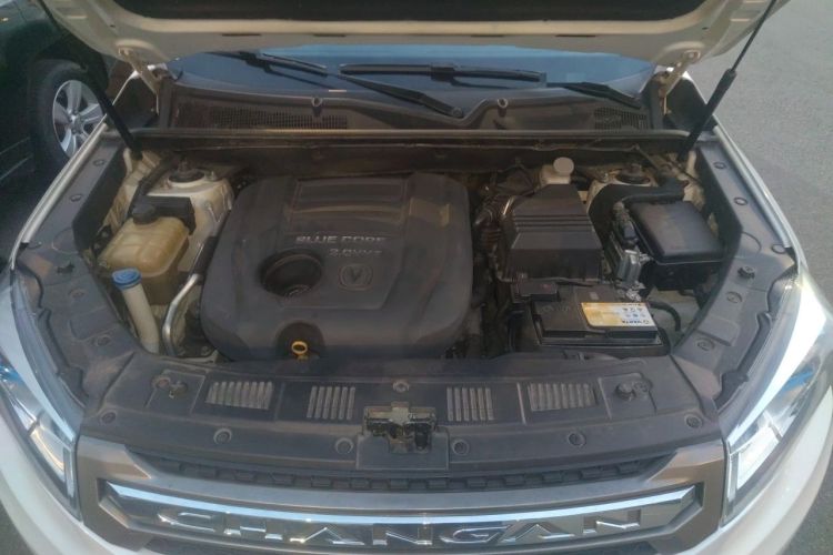 Used CHANGAN CS75 2014 2.0L Manual Leading Model China V Standard Engine Bay