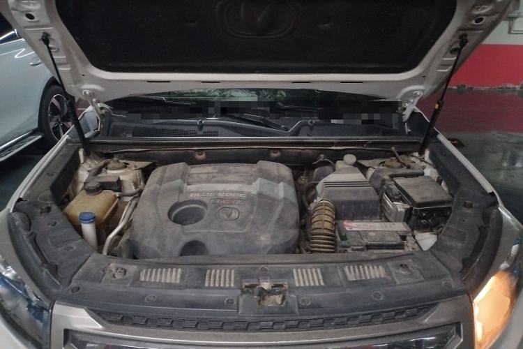 Used CHANGAN CS75 2014 1.8T Automatic Prestige Model China V Standard Engine Bay