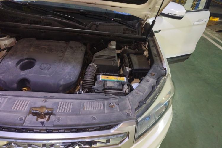 Used CHANGAN CS75 2014 1.8T Automatic Elite Model China IV Standard Engine Bay Left