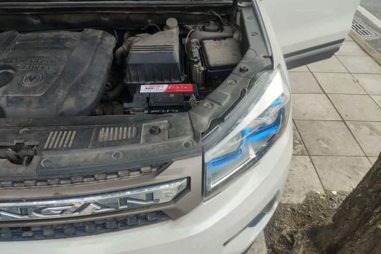 Used CHANGAN CS75 2014 2.0L Manual Luxury Version China V Standard Engine Bay Left