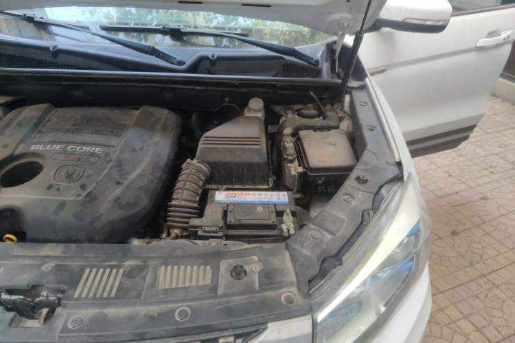 Used CHANGAN CS75 2014 1.8T Automatic Elite Model China IV Standard Engine Bay Left