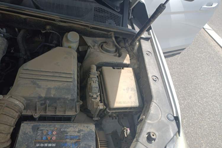 Used CHANGAN CS75 2014 1.8T Automatic Elite Model China IV Standard Engine Bay Left