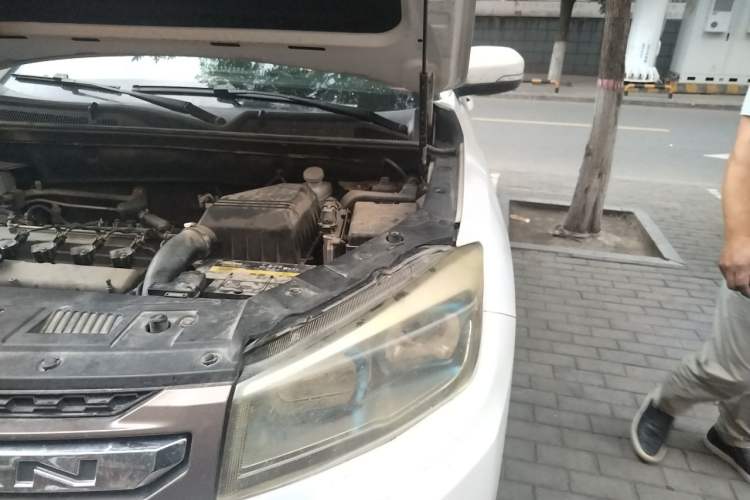 Used CHANGAN CS75 2014 1.8T Automatic Elite Model China IV Standard Engine Bay Left