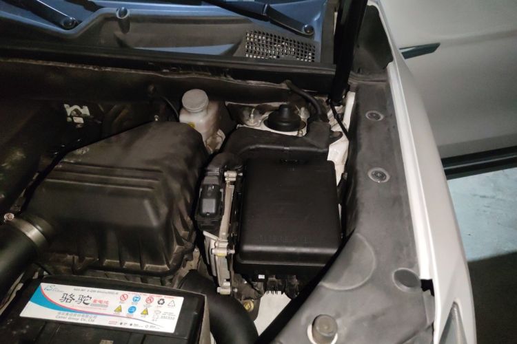 Used CHANGAN CS75 2014 1.8T Automatic Elite Model China IV Standard Engine Bay Left
