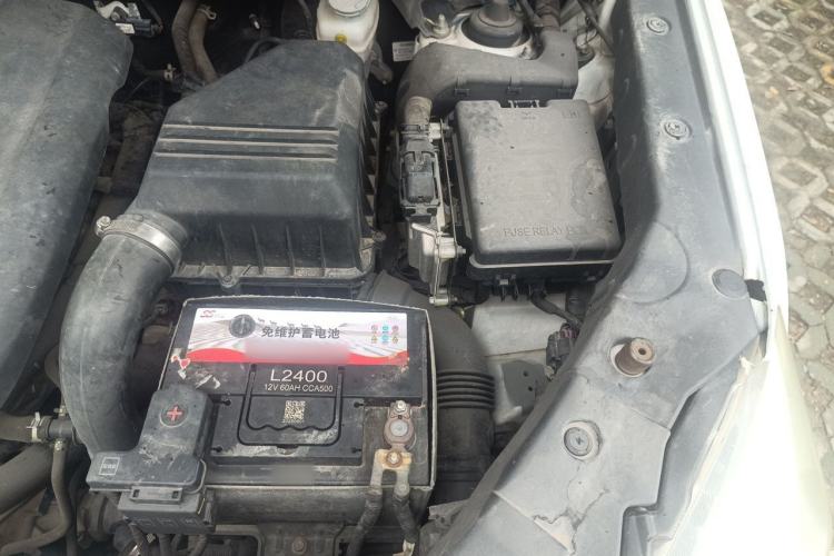 Used CHANGAN CS75 2014 1.8T Automatic Prestige Model China V Standard Engine Bay Left