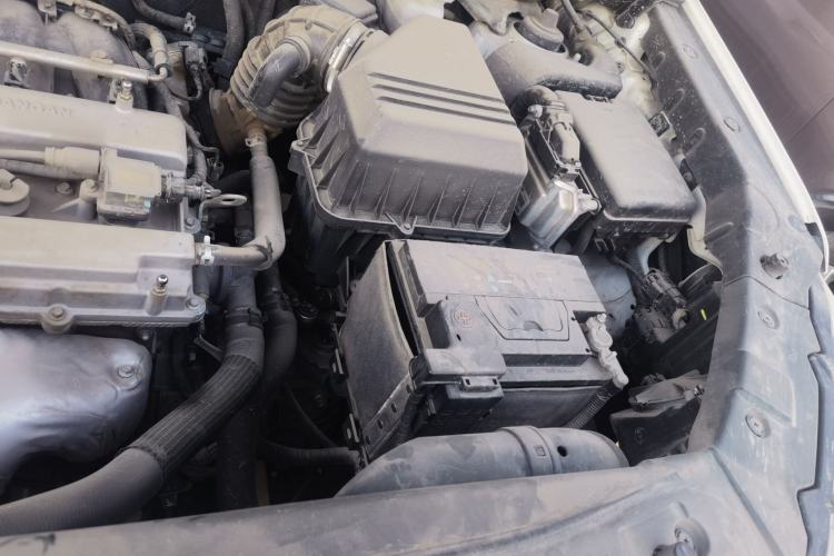 Used CHANGAN CS75 2014 2.0L Manual Comfort Version China V Standard Engine Bay Left