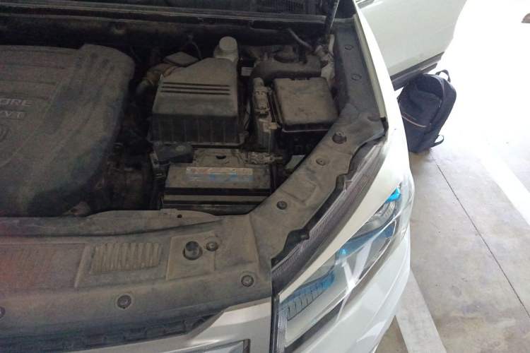 Used CHANGAN CS75 2014 2.0L Manual Luxury Version China V Standard Engine Bay Left