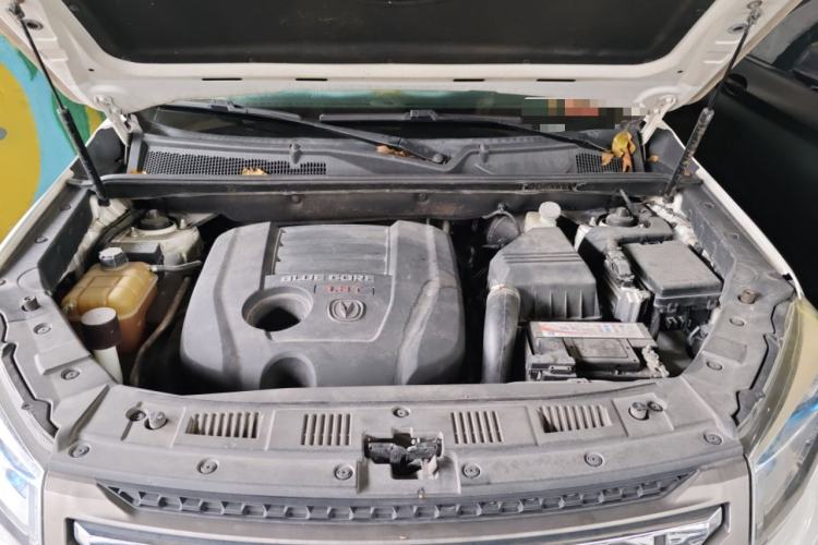 Used CHANGAN CS75 2014 1.8T Automatic Prestige Model China IV Standard Engine Bay