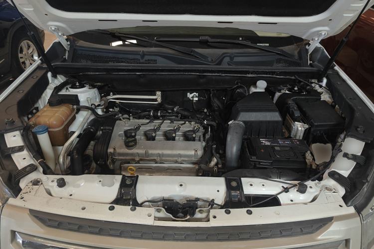 Used CHANGAN CS75 2014 1.8T Automatic Elite Model China IV Standard Engine Bay