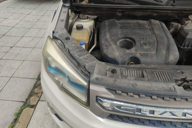 Used CHANGAN CS75 2014 2.0L Manual Luxury Version China V Standard Engine Bay Right